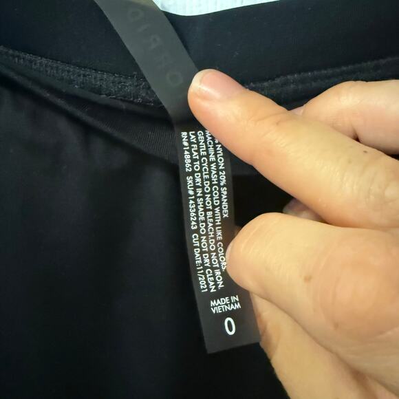 Torrid Active Swim high-rise‎ skater style black skort shorts size 0 (L) - Picture 5 of 9